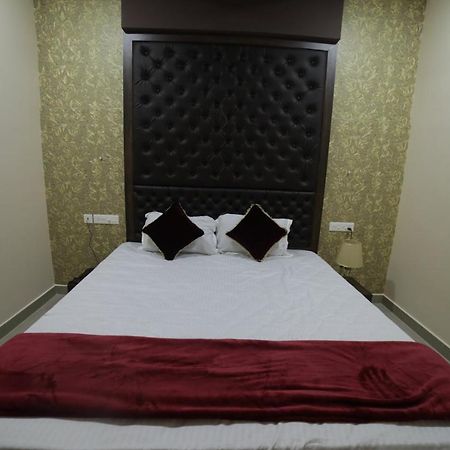 Shivalaya Residency Aparthotel Thrissur Buitenkant foto